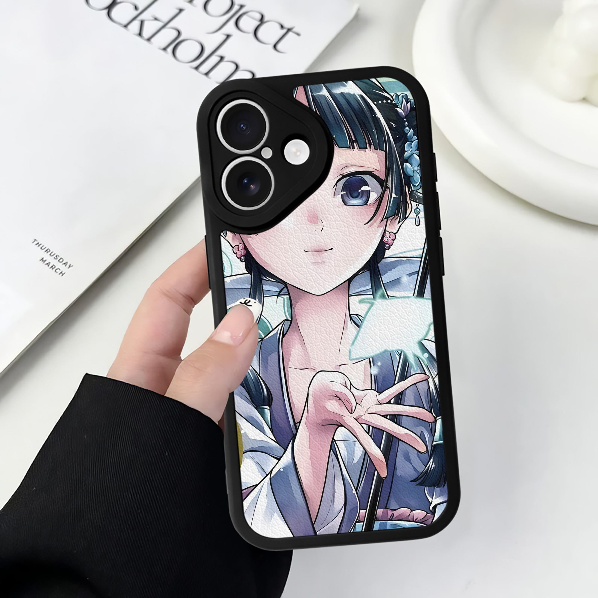 薬屋のひとりごと The Apothecary Diaries 【iPhone 16シリーズ対応】シリコンスマホケース（レザー調） 材質：シリコン